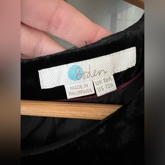 Boden Velvet Jumpsuit - size 12 - Picture 3 of 7